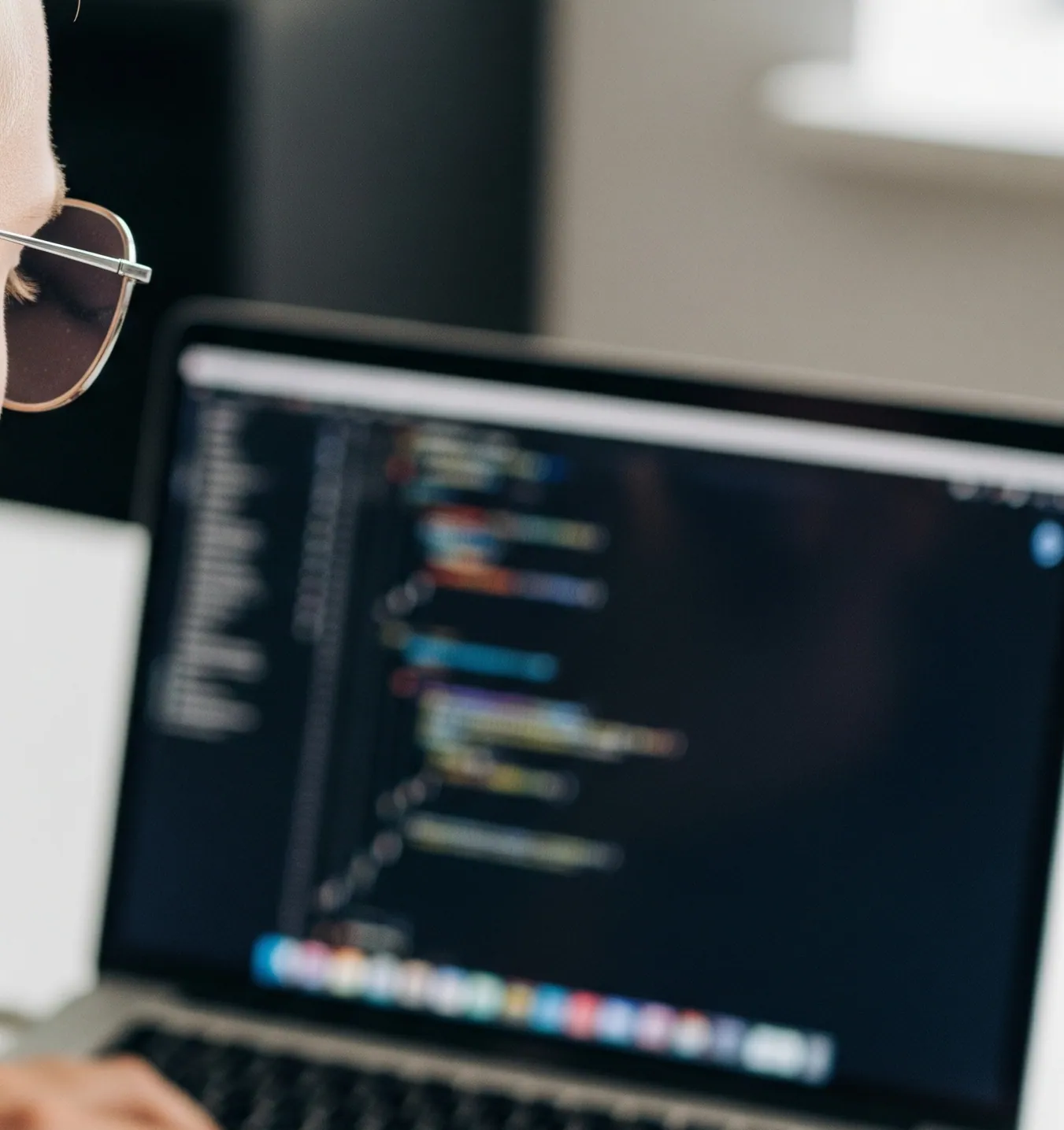 Kevin Vögle beim Coden – Progvision Odenwald